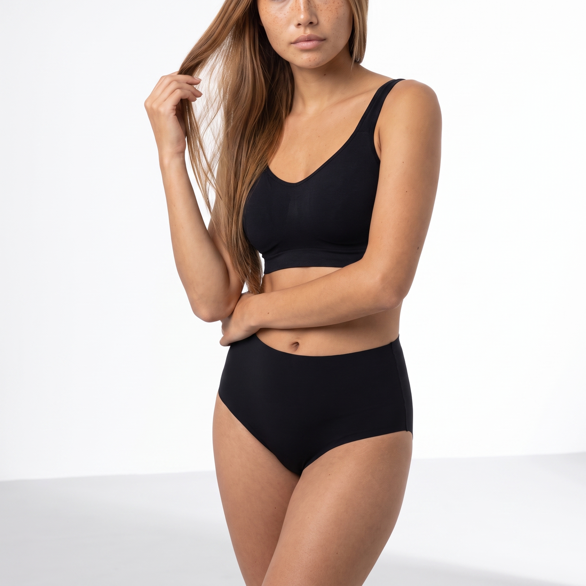 The Daybreak QuietFrame Set — matching set (Black)